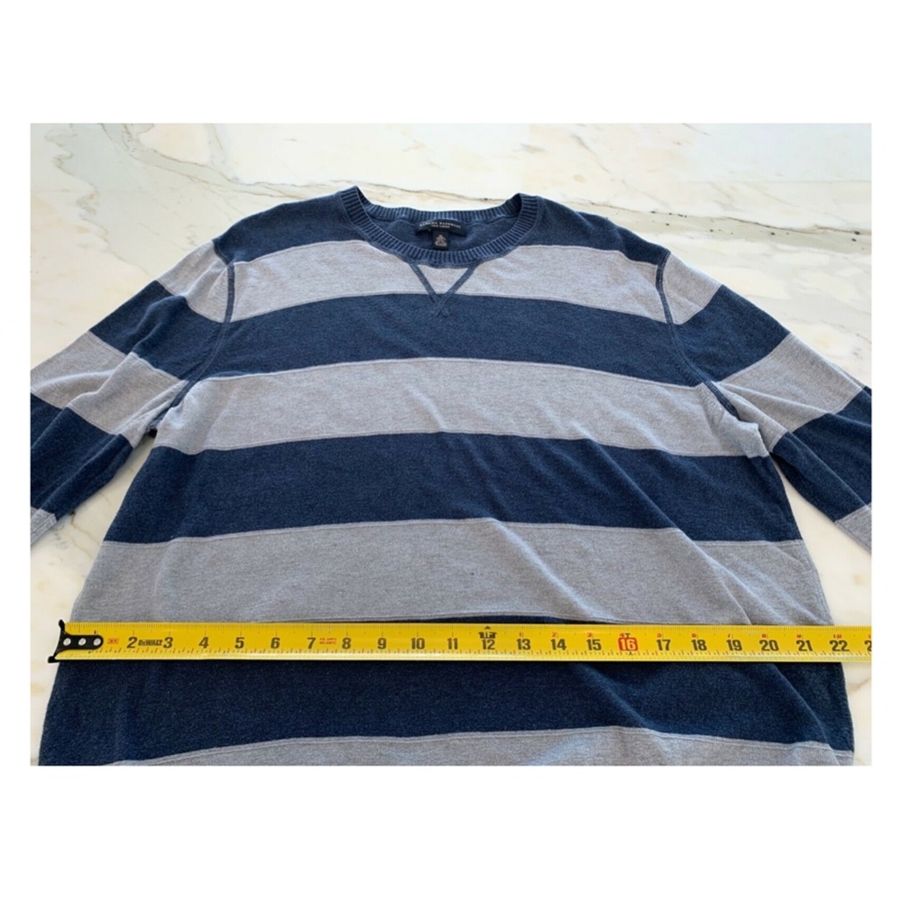 BANANA REPUBLIC NAVY BLUE GRAY STRIPE SWEATER XL - Picture 11 of 15